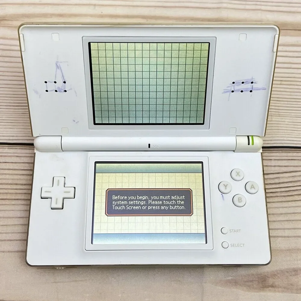 Nintendo DS Lite Handheld Game Console USG-001 UNTESTED for Parts Repair (AS-IS)